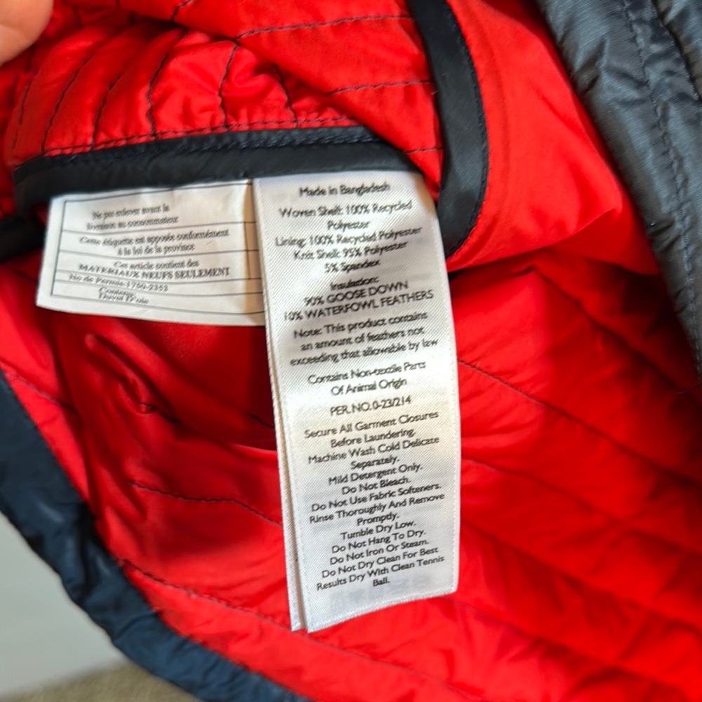 Eddie Bauer Men's Blue Quilted Jacket - Picture 8 of 8